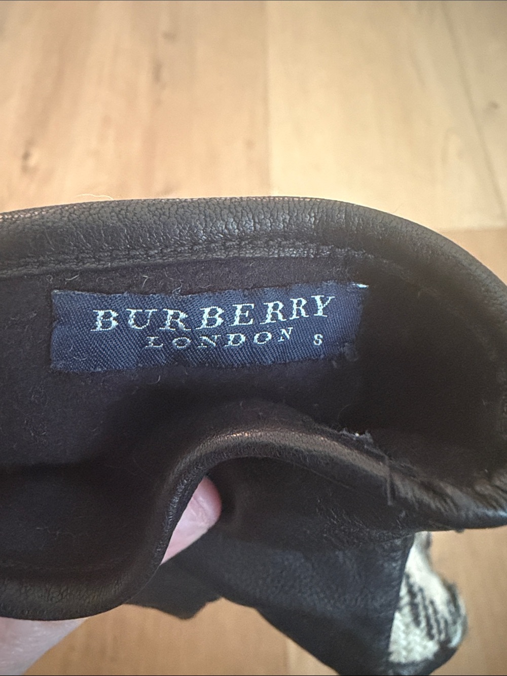 Burberry Plaid wool leather palm of Gloves‎ - Picture 9 of 11
